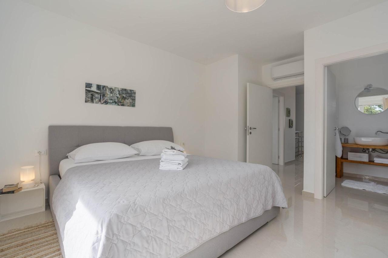 Villa AntoNada Vrh  Esterno foto